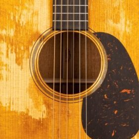 Martin D-18 STREET LEGEND