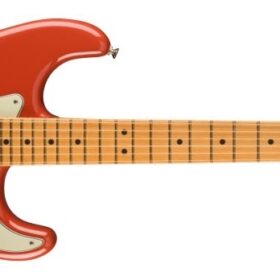 Fender Player Plus Stratocaster® HSS, Maple Fingerboard, Fiesta Red