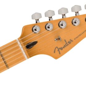 Fender Player Plus Stratocaster® HSS, Maple Fingerboard, Fiesta Red