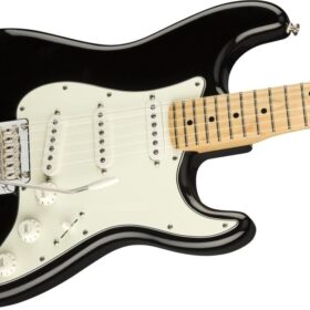 Fender Player Stratocaster®, Maple Fingerboard, Black