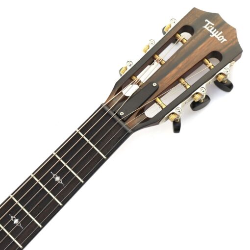 Taylor 322e 12-Fret V-Bracing