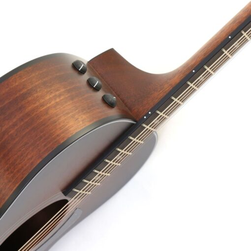 Taylor 322e 12-Fret V-Bracing