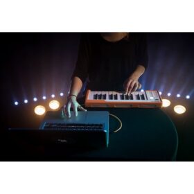Arturia MicroLab Black