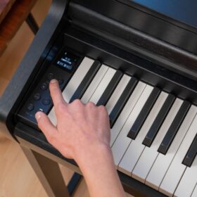 Kawai CA-401 B