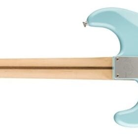 Fender Tom Delonge Stratocaster Daphne Blue RW