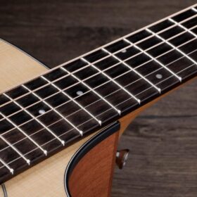 Taylor 112CE