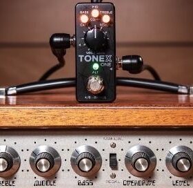 IK Multimedia Tone X One