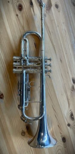 Conn 8B Artist Lightweight +/- 1965