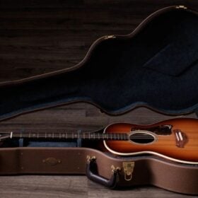 Taylor Gold Label 814e