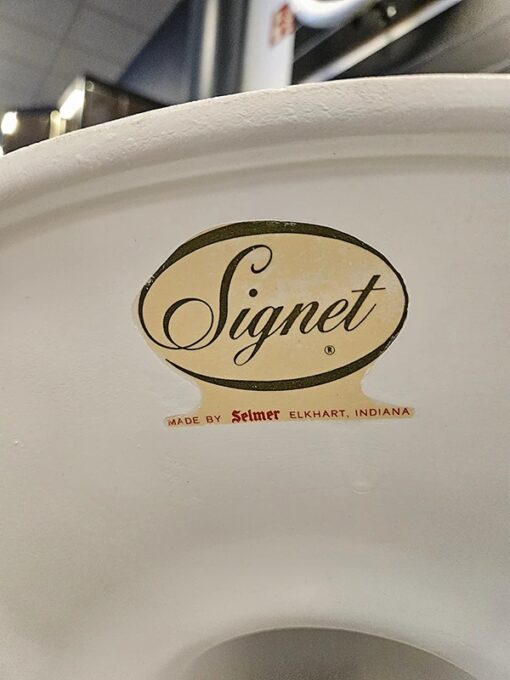 Selmer USA Signet