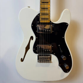 Squier Classic Vibe '70s Telecaster Thinline, Maple Fingerboard, Olympic white